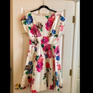 Kate Spade White Floral Dress, size 8